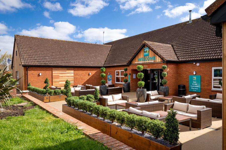 Spindrift Hotel Rendham Екстериор снимка